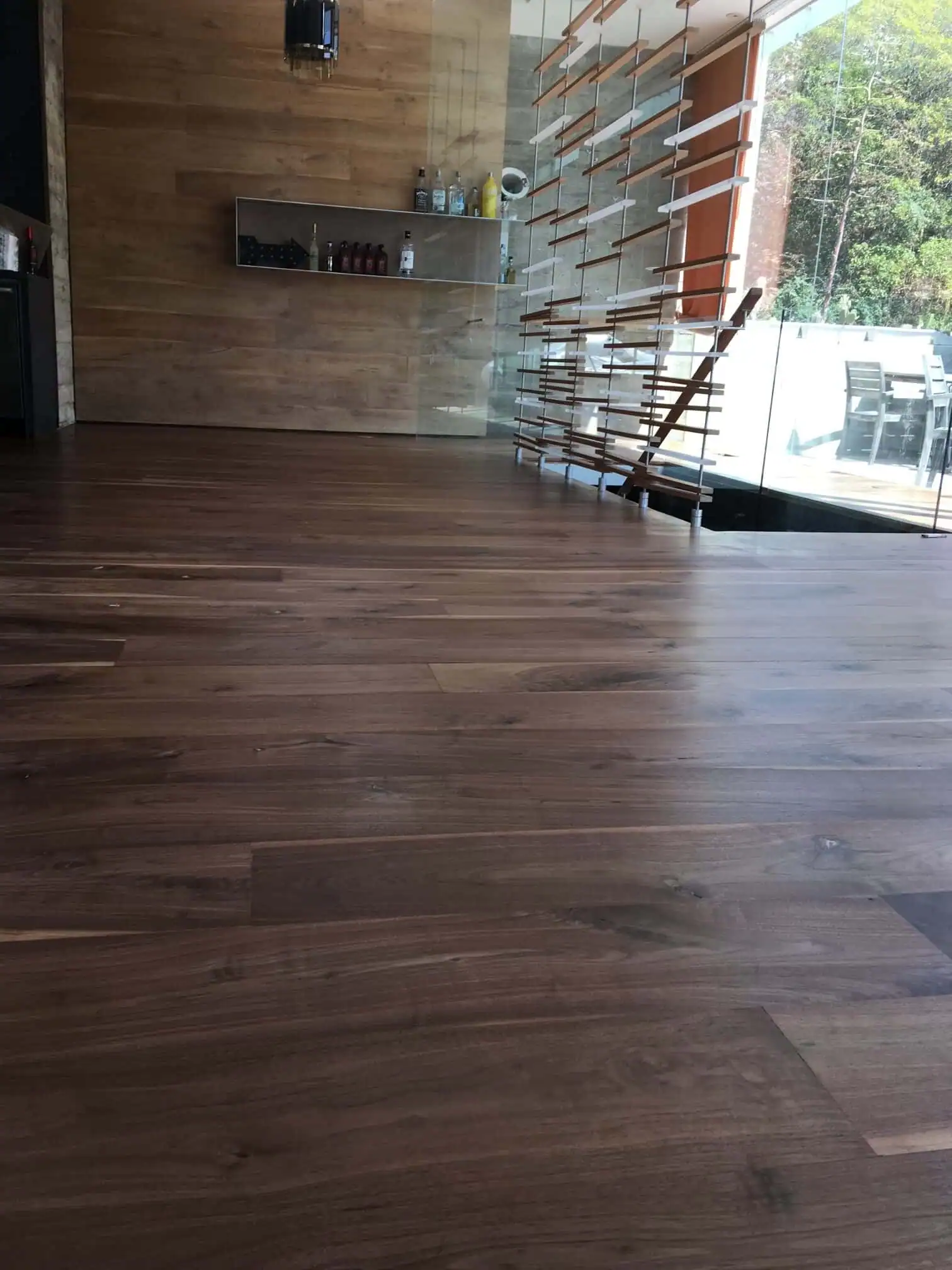 Luxury vinyl plank flooring installation in Los Angeles home, featuring realistic wood-look planks, precise alignment, and durable modern flooring.